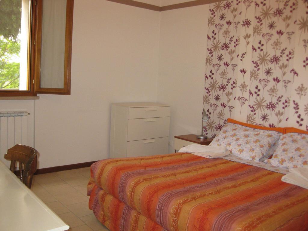 Country House-b&b-appartamenti Ai Cipressi Frühstückspension Urbino